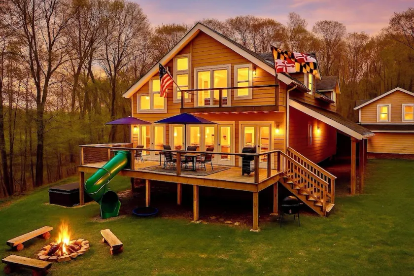 LAKE View w/Hot tub, Fireplace,& firepit - Image 1