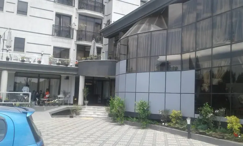 North Addis Hotel - Image 1