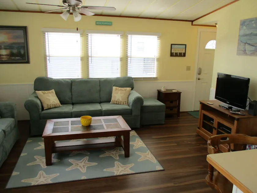 Assateague Pointe 2 br/1 ba 2 outdoor pools -in WOC. - Image 1