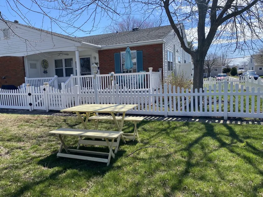 Pet Friendly - Escape in Cape May! 6 Blocks to the Beach! - Image 1
