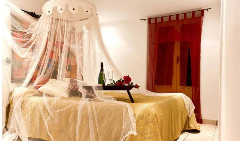 Das La Casa Verda ist eine ländliche Suite, die vollständig restauriert und im arabischen Stil eingerichtet wurde. - Image 1