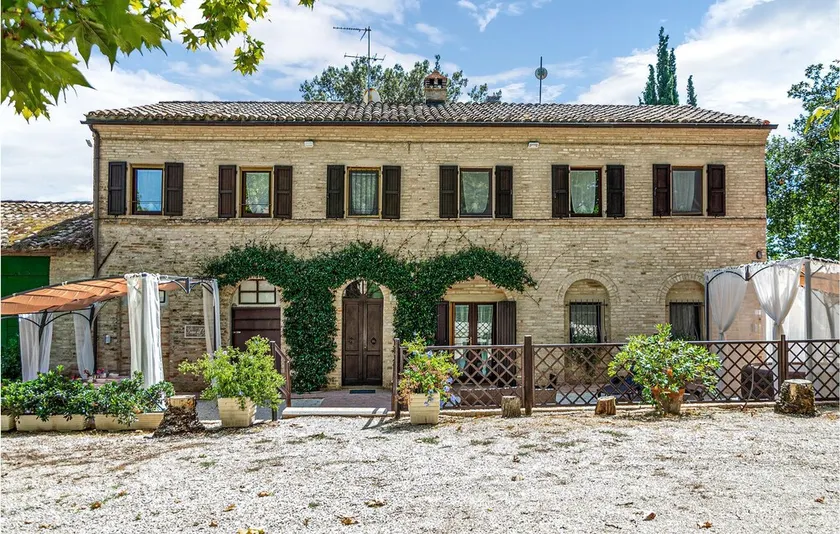 Bella casa a Macerata con WiFi - Image 1