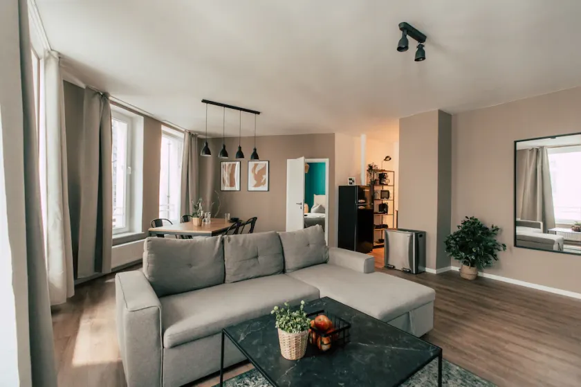 Calm 2-zimmer-appartement mit Wohnküche - Luga Homes - Zoo - Image 1
