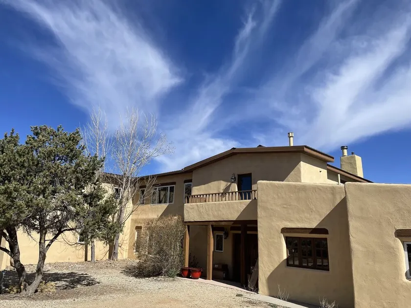 Adobe Mountain Villa, overlooking Taos! - Image 1
