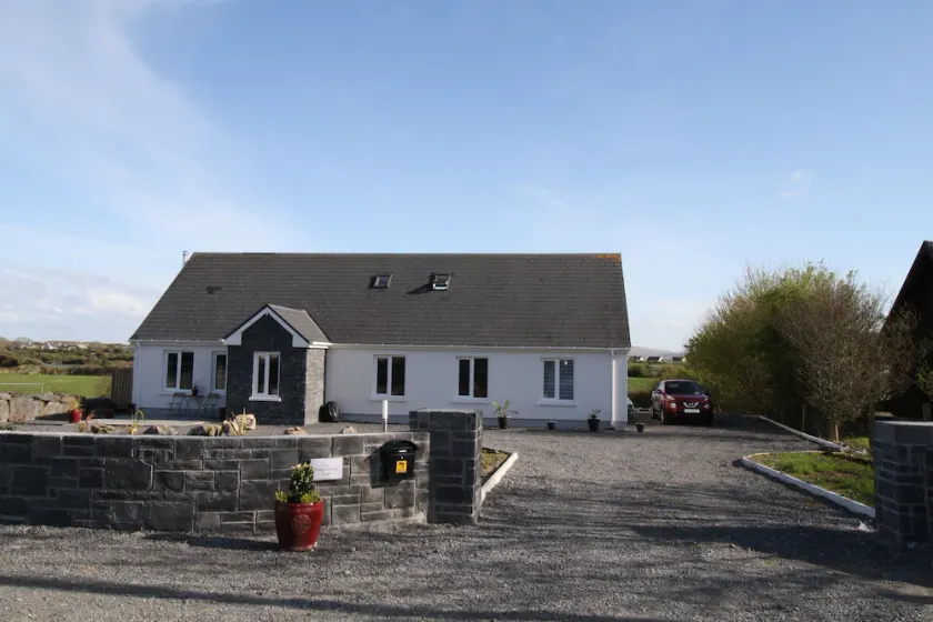 Atlantic Retreat Lodge - Image 1