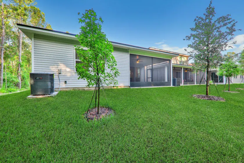COZY 4 BEDROOM RANCH NEAR JAX - Image 1