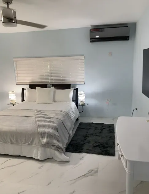 Brand new modern apartment 5 min from beach - Image 1