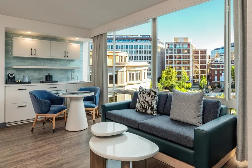 The Beacon at Embassy Row, WorldHotels Distinctive - Image 1