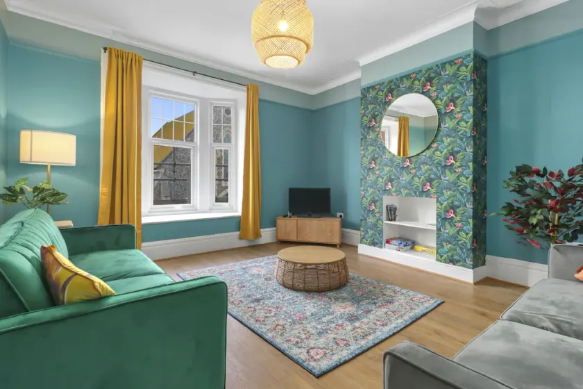 A Lovely, Luxury flat close to attractions and beach - Image 1