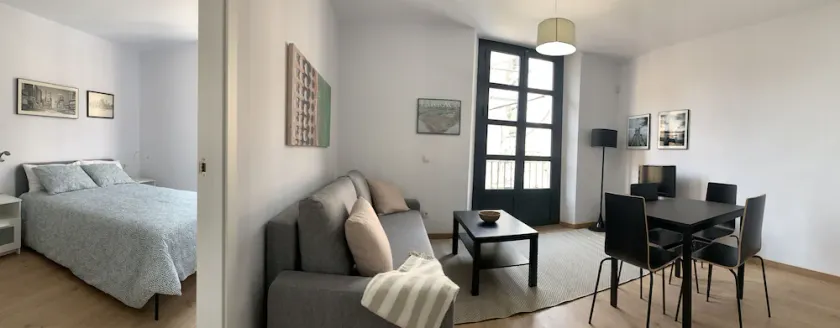 Tarragona Apartments 21 - Image 1