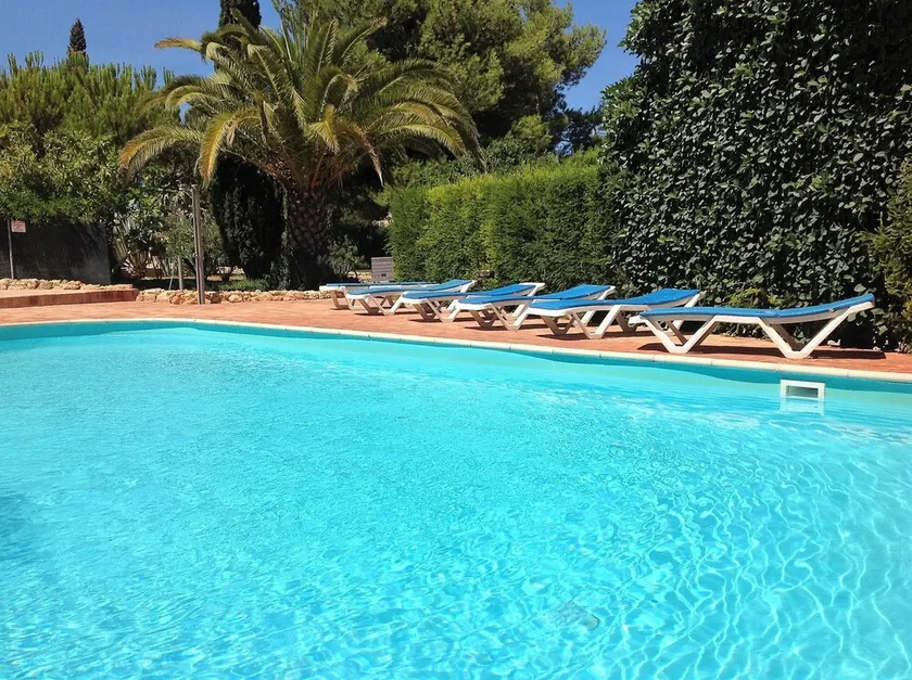 Large 50 m2 studio with large 50 m2 terrace - Image 1