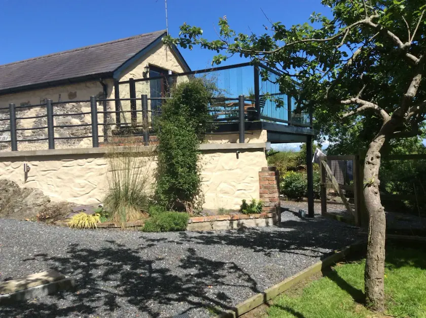 Orchard Cottage barn conversion romantic retreat. Escape to the country. - Image 1