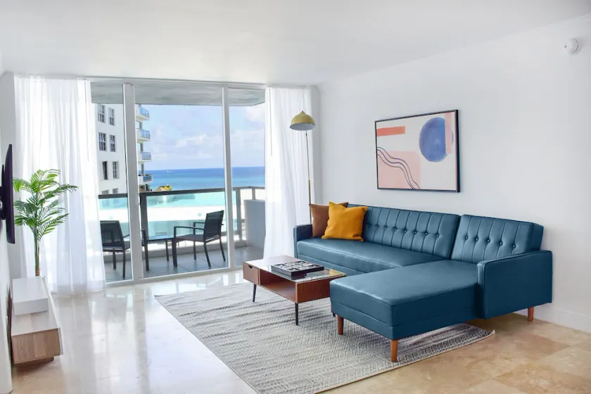12 Guest 4 Bedroom Suites (5) - Image 1
