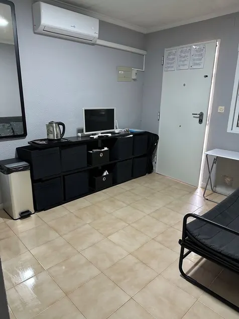 La Marina House - Cozy, Quiet & Private - Image 1