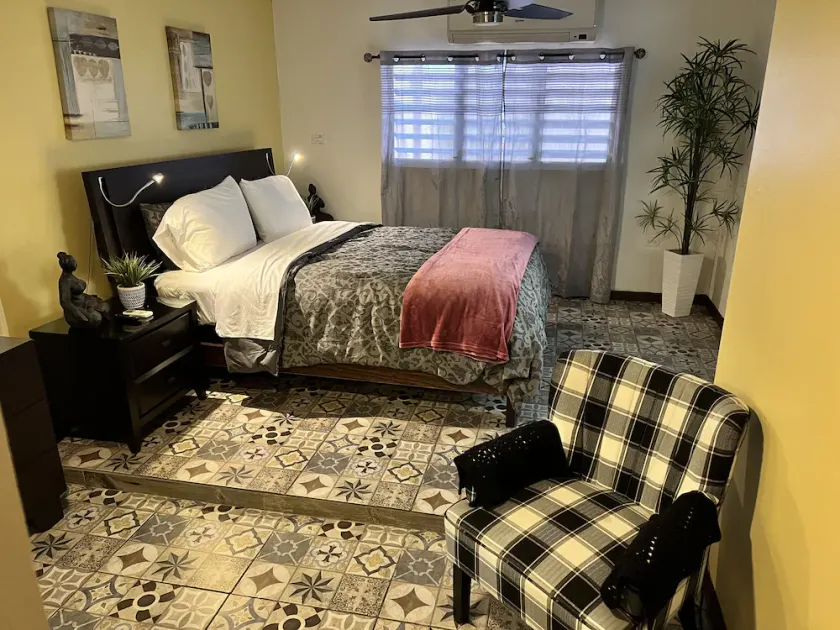 Family and quiet home to vacation and rest - Image 1