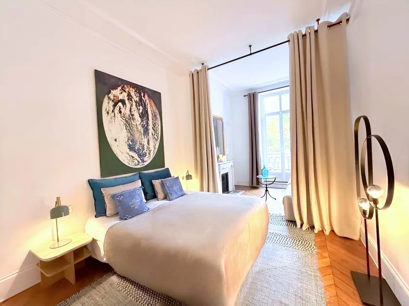 Gaîté Paris, 5 v / 3 b, 10 pers., 170 m² - Image 1