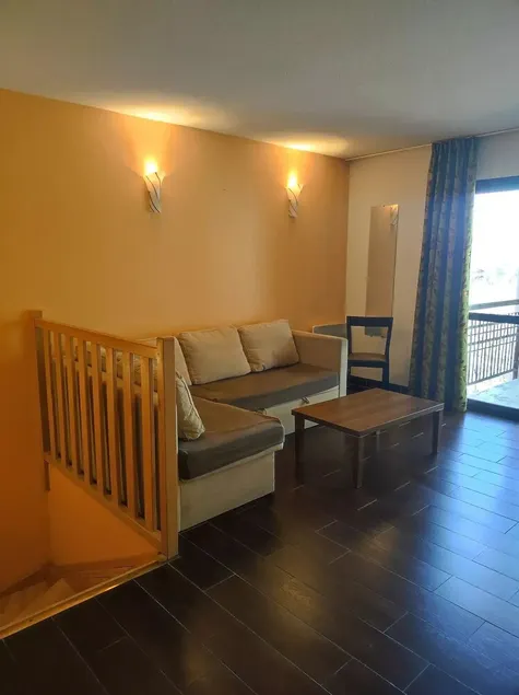 Appartement T3 dans Château à Jausiers pour 6 pers, balcon, animaux acceptés - FR-1-165B-4 - Image 1