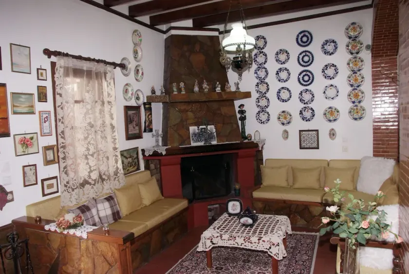 THE F.J. TRADITIONAL HOUSE  IS A SPECIAL EXPERIENCE FOR SPECIAL PEOPLE. - Image 1