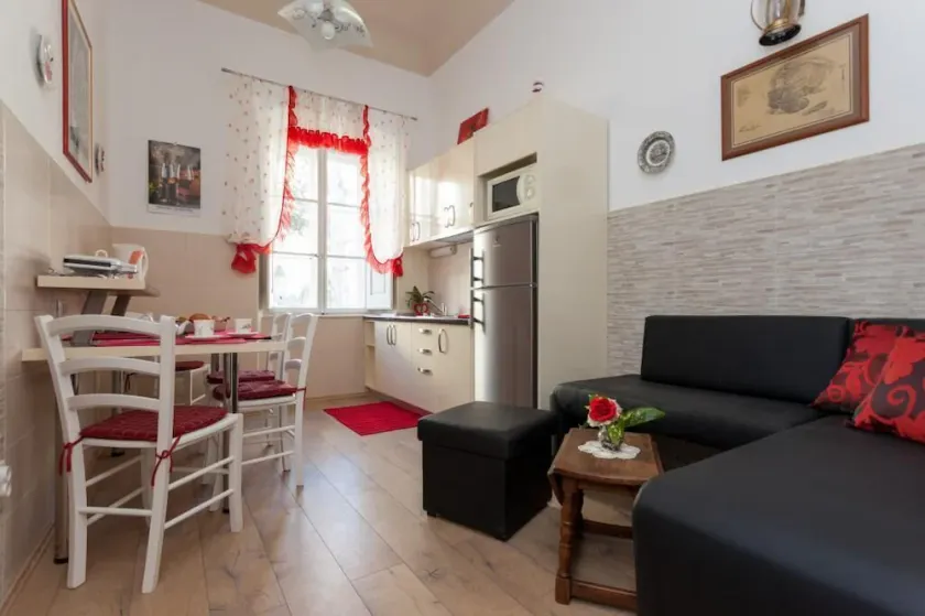 Villa Iveta - Image 1