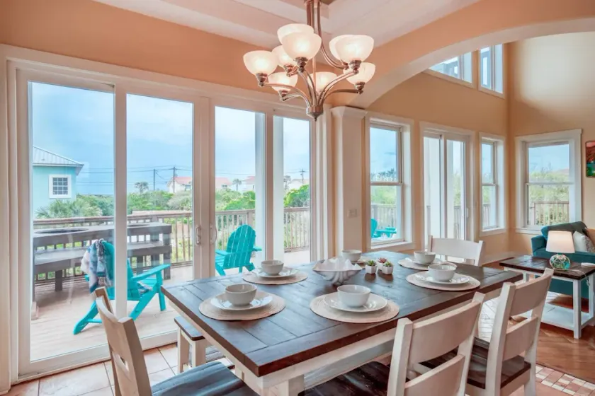 Tuckers Hideaway at Seagate - Image 1