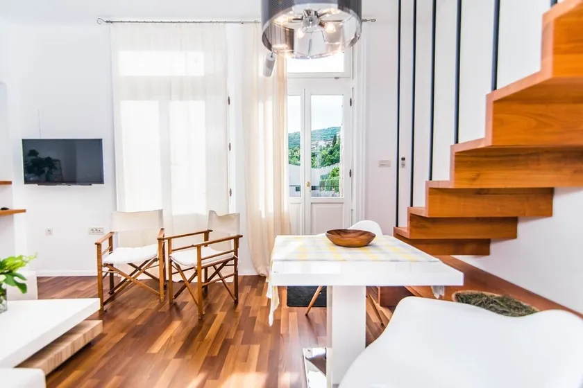 Apartment Lipovica - Image 1
