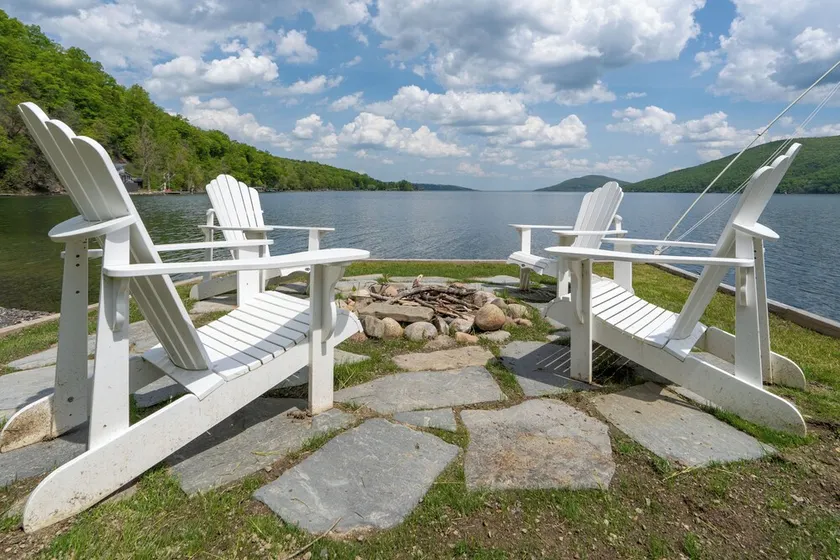 The Chosen Spot: Secluded, Views, Wineries, Hot tub, Skiing, Pet friendly! - Image 1
