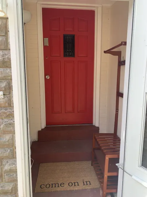 Peaceful Valley Home • Minutes from Downtown! - Image 1