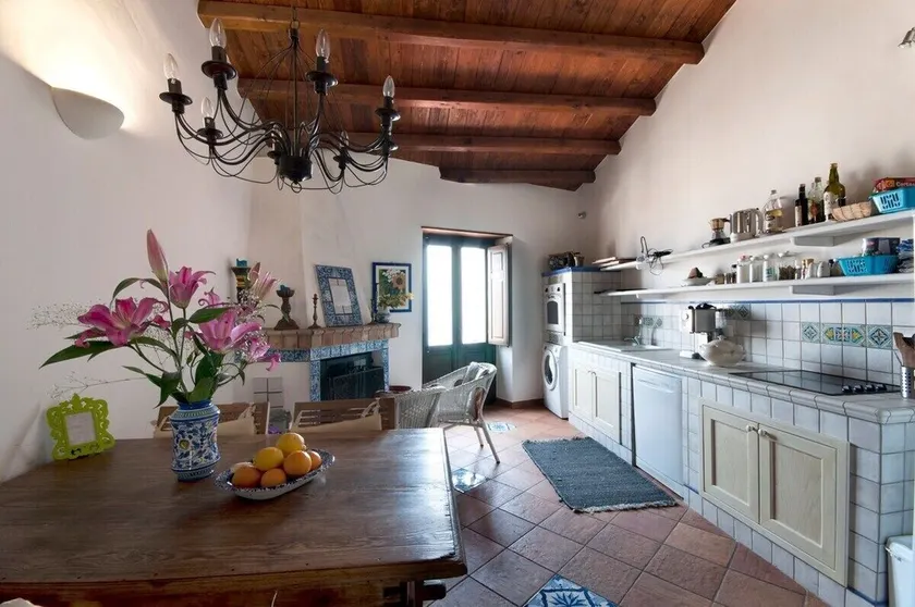 Casa La Zagara: Carefully restored cottage in a picturesque mountain village - Image 1