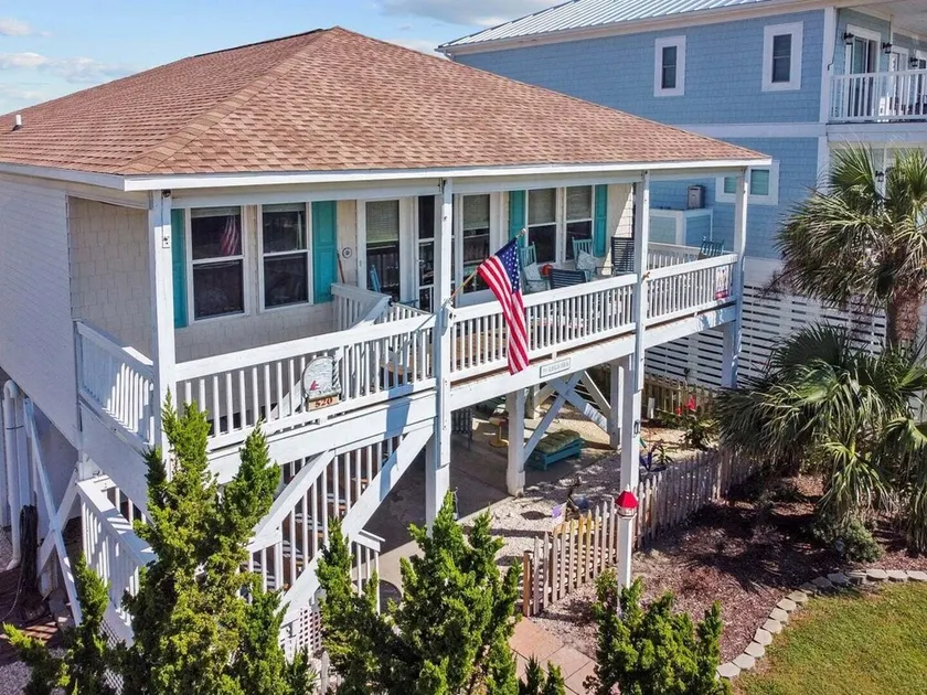 A Lega Sea / 520 W Beach Drive - Image 1