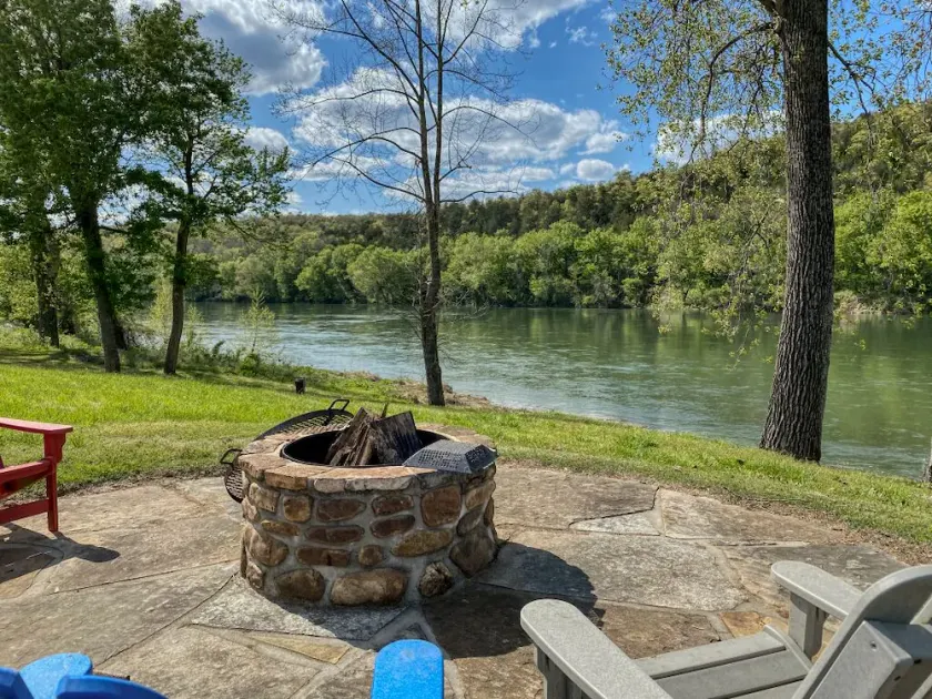 White River Beautiful Home!  Fisherman's Paradise! - Image 1