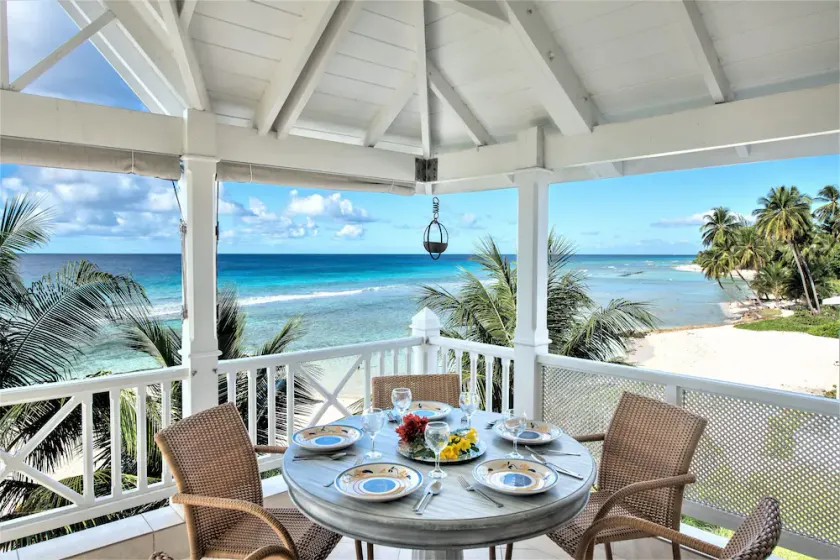 BREATHTAKING VIEWS! Right On The Beach! - Image 1