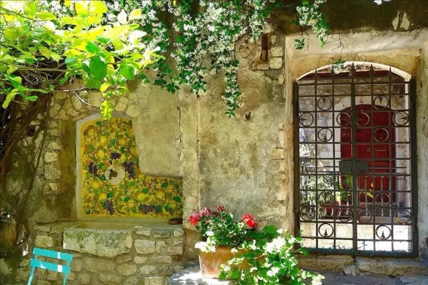 Sermoneta Historic Stone Village House With Pool in a Medieval Hill Town Close to Rome and Naples - Image 1