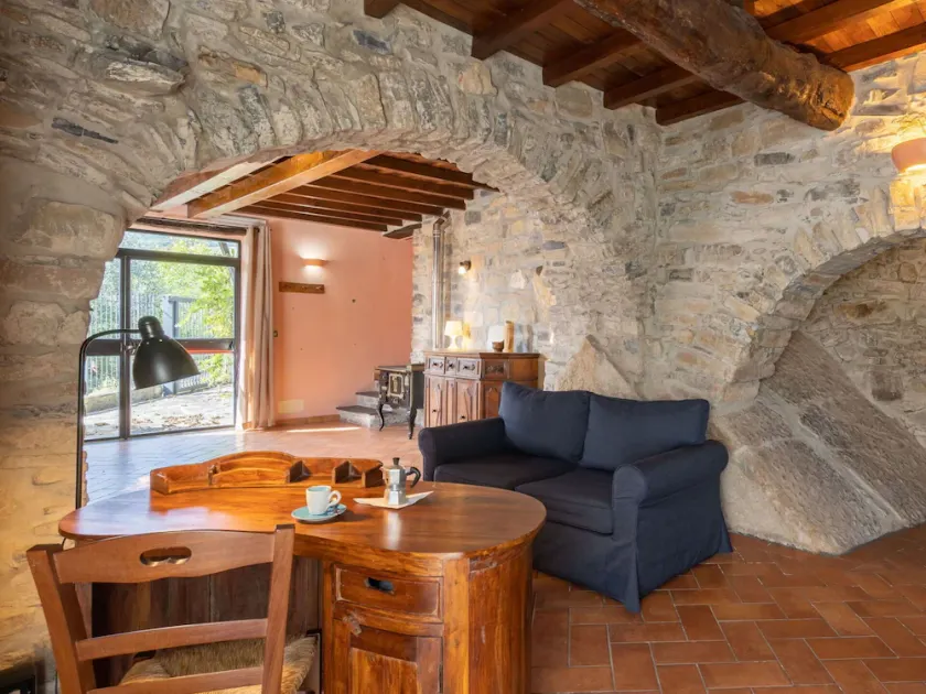 Wunderbares alleinstehendes Ferienhaus für 8 Gäste mit  W-LAN, Terrasse und Haustiere erlaubt - Image 1