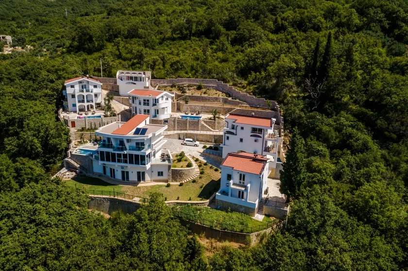Lovely 2Bdr Villa Dora in in Peaceful Atmosphere - Image 1