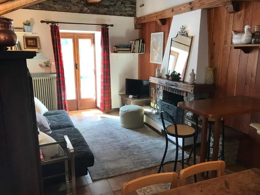 Penthouse chalet avec 3 chambres / salles de bains + jardin - Image 1