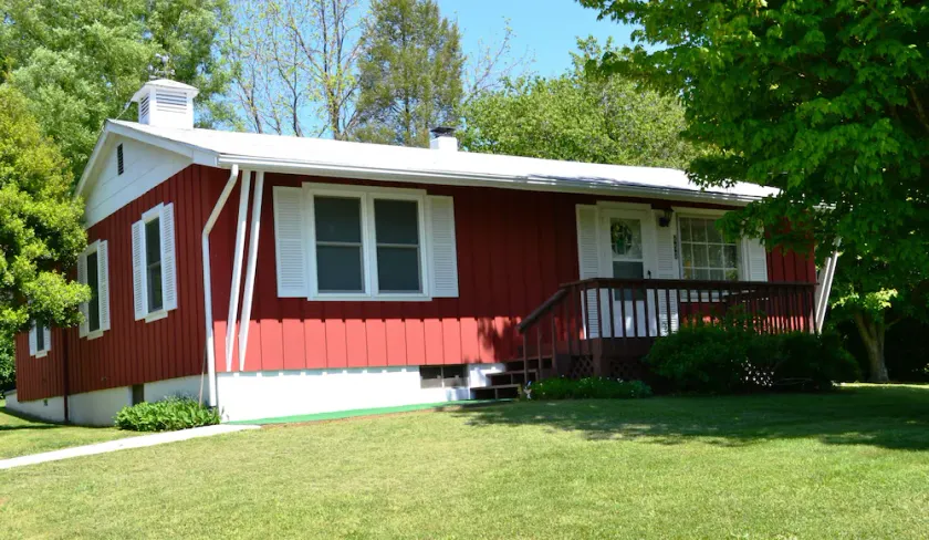 Your Carolina Cottage - Charming and close to everything - Image 1
