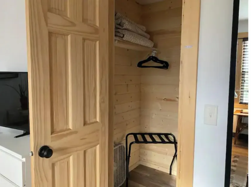 Lovely Spacious Home In Downtown White Salmon - Image 1