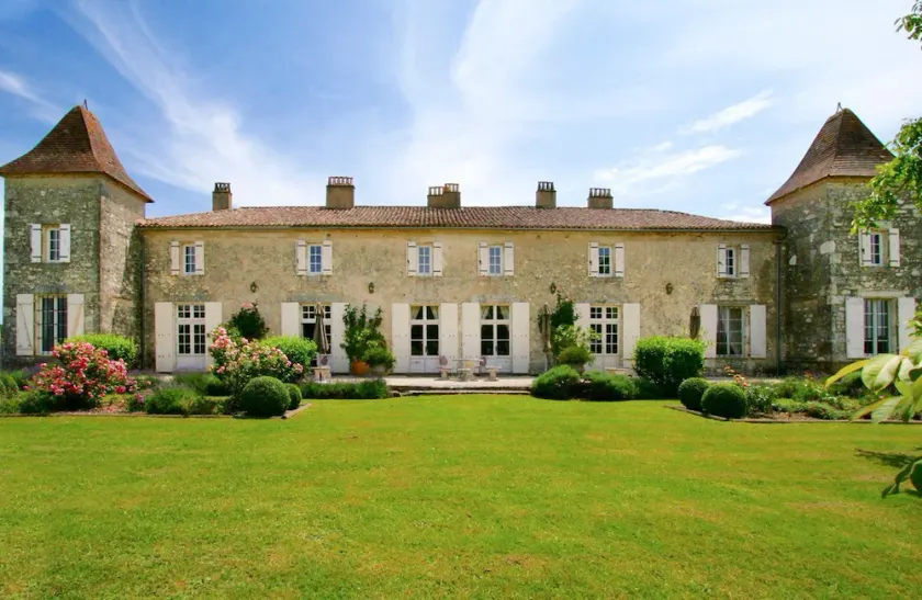 Chateau Duras - Five Bedroom Castle, Sleeps 11 - Image 1