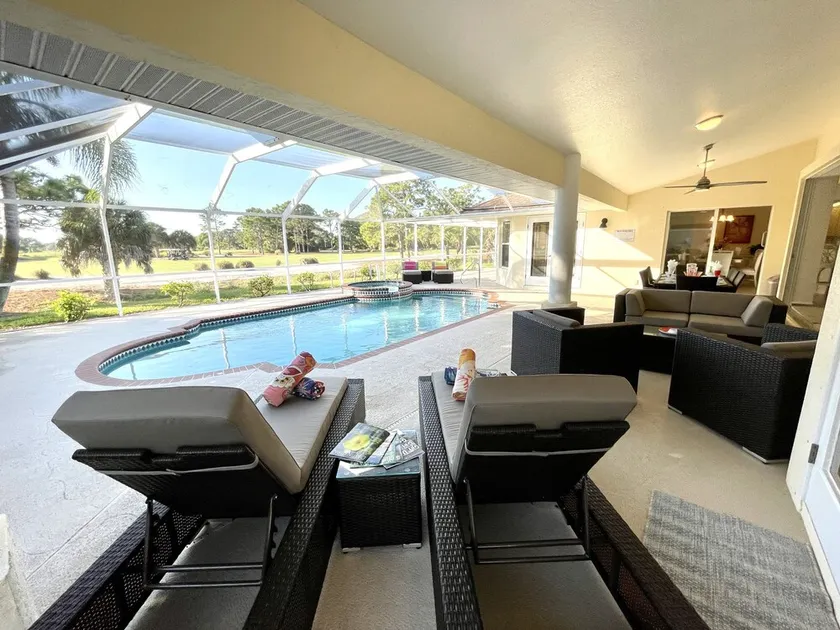 * “Livin' The Dream” A Golfer's Paradise! South facing Free Pool/Spa Heat * - Image 1