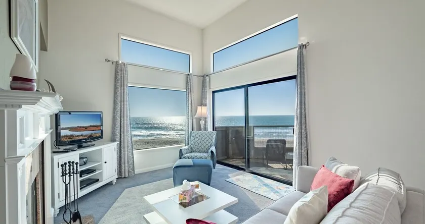Pajaro Dunes Resort: 1 Bedroom Ocean Front Getaway! - Image 1