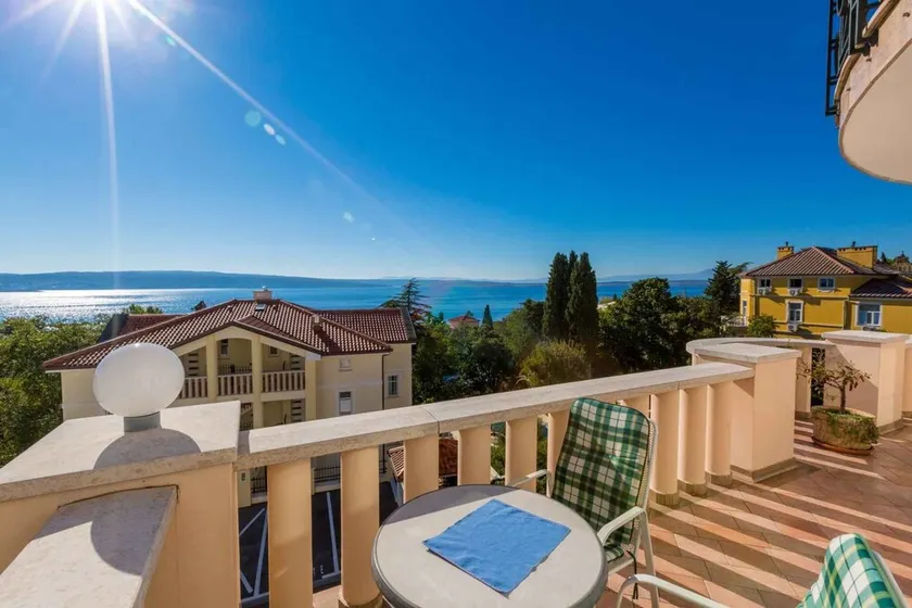 Holiday apartment with air conditioning - Image 1