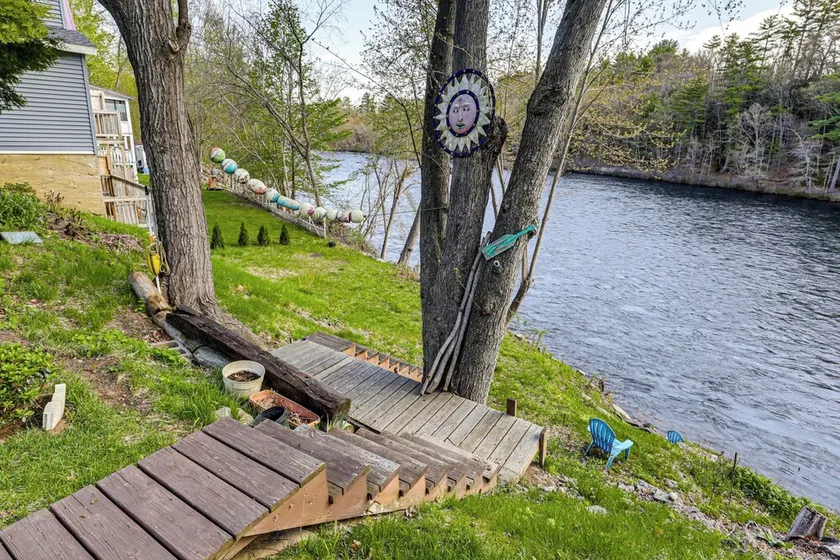 Near Trails! Riverside 2-Unit Combo in Franklin - Image 1