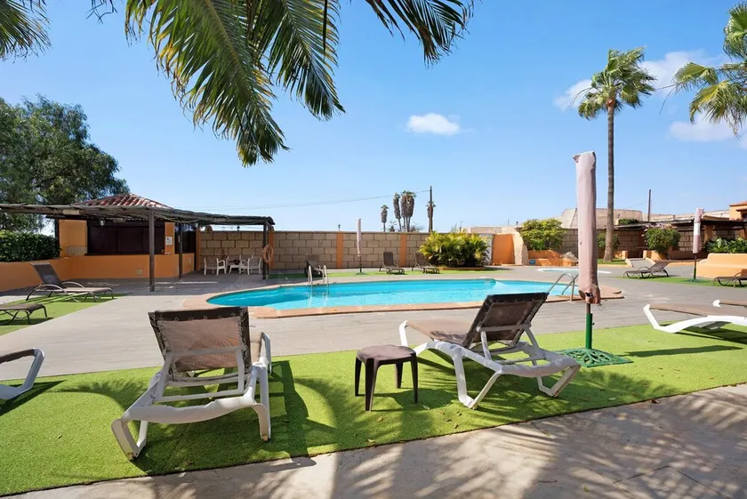 Vacation Apartment 'Finca La Bonita Ap P1' with Shared Pool, Shared Terrace and Wi-Fi - Image 1