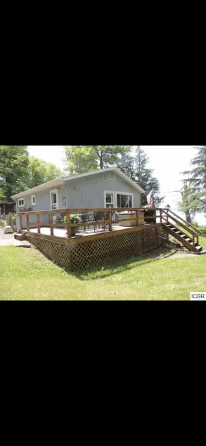 Cabin on the Lake- 4 season - Image 1