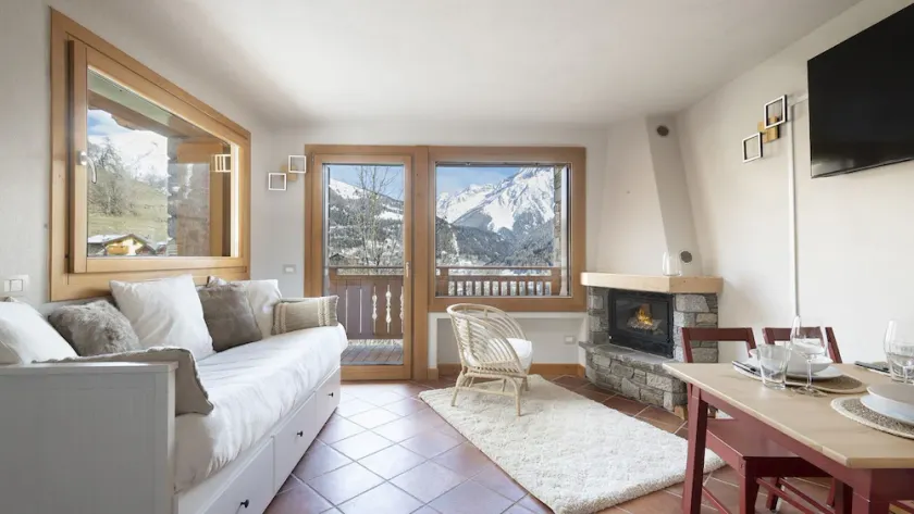 InstaView - One Bedroom Apartment, Sleeps 4 - Image 1