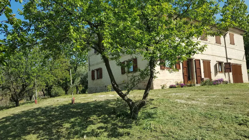 Farmhouse in the Conero Park - Image 1