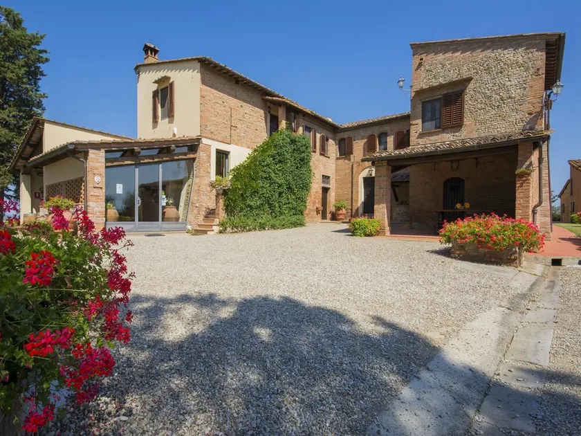 Bauernhaus in Castelfiorentino mit Pool - Image 1