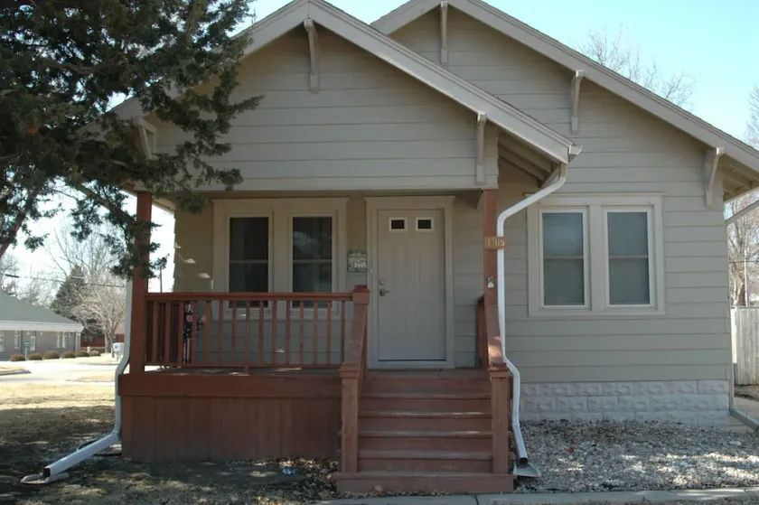 Bethany Bungalow, 2 Bdrm, 1 Bath bungalow nära alla Husker-evenemang - Image 1