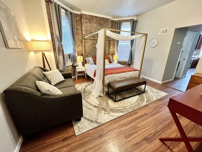 Tower Grove Studio - Fenced Yard, W/D, Pet-Friendly - 4 Mi to Downtown - Image 1