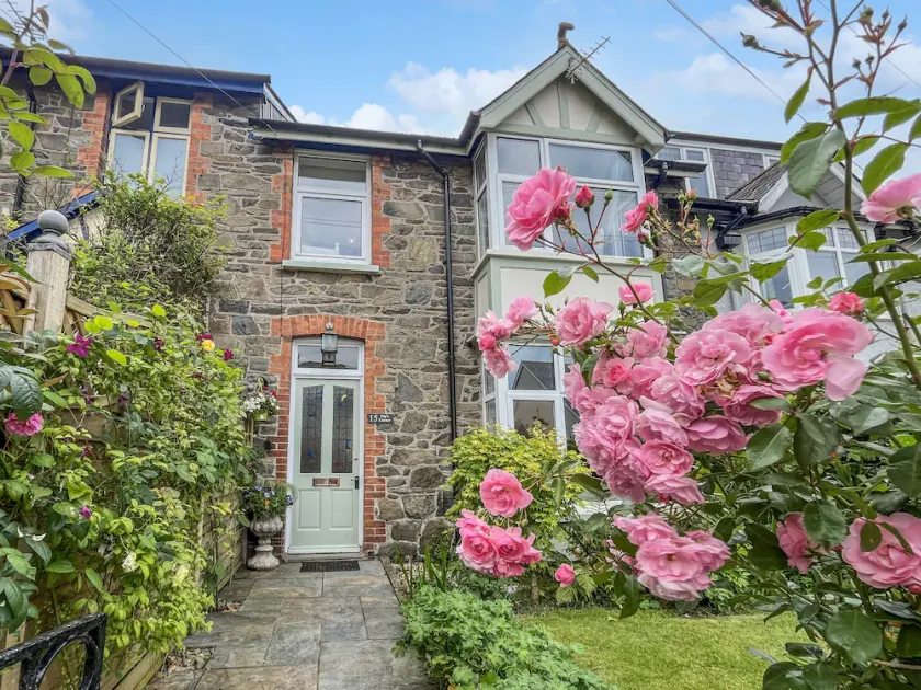 Pip's Corner, Lynton - Image 1